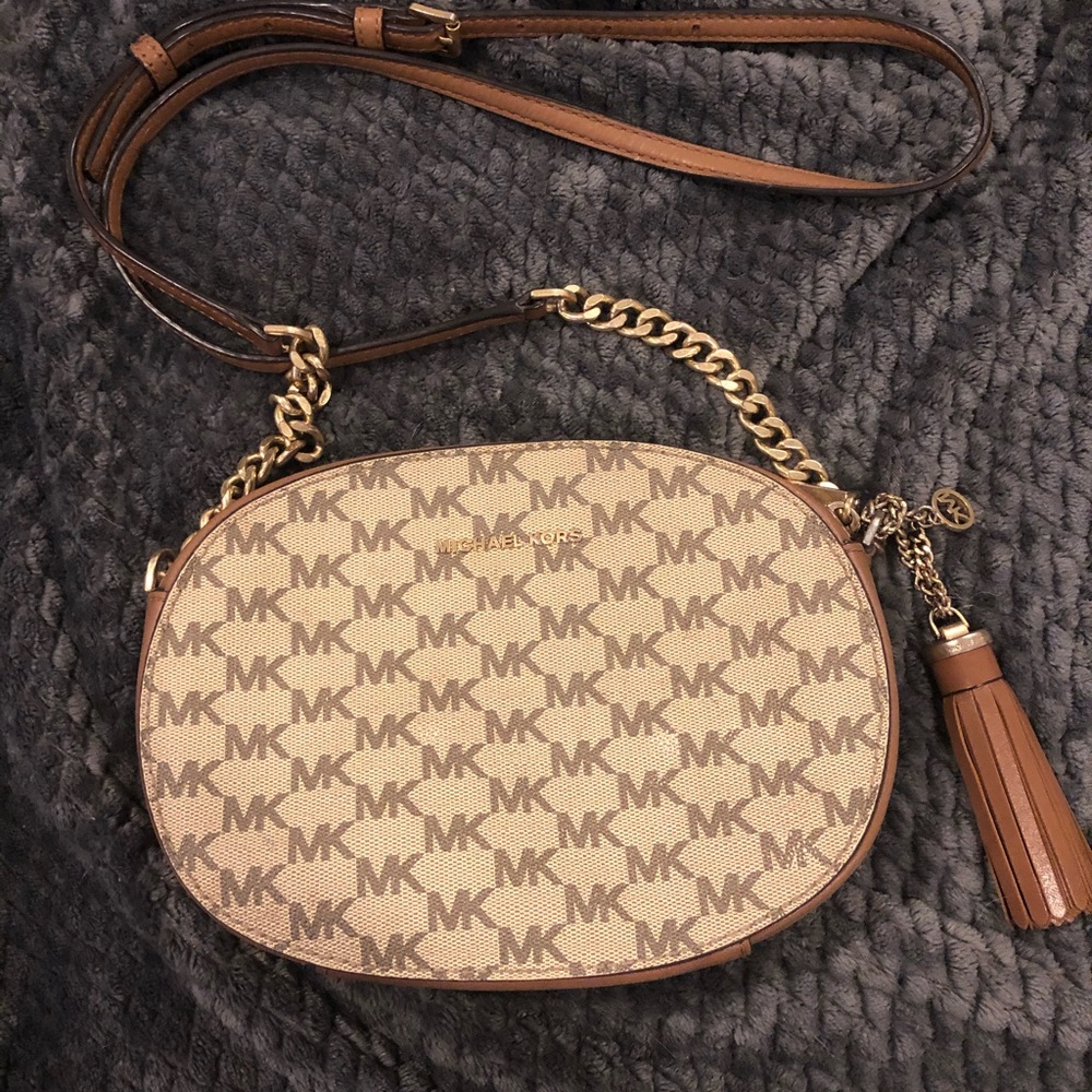 Michael Kors Crossbody